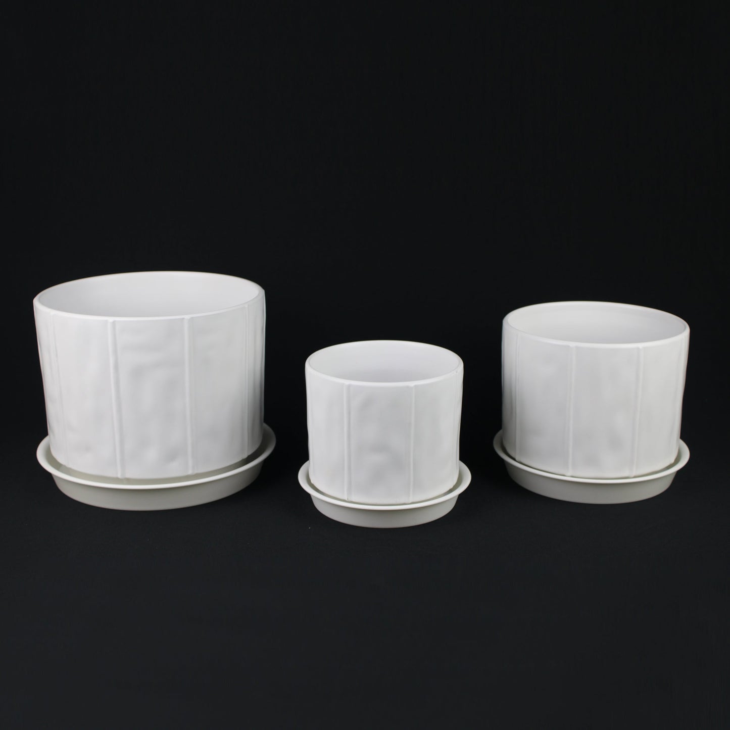 3-Piece White Stoneware Planter Pot Set with Soft Vertical Texture